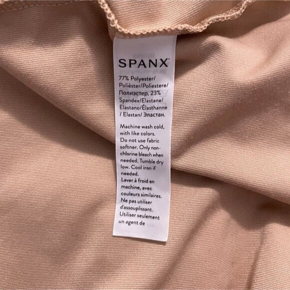 SPANX Size 3X  Tank Top Beige Slimming Flattering Smoothing - Picture 7 of 8